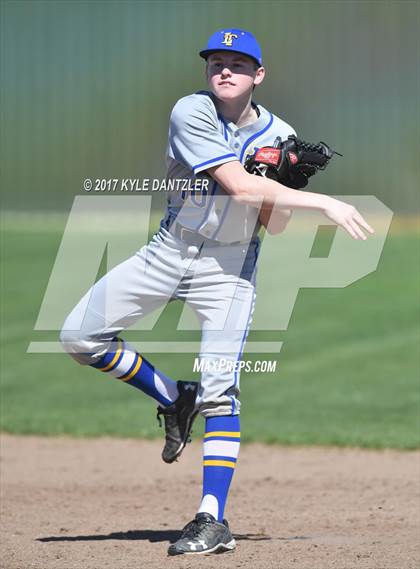 Thumbnail 2 in Leonard vs Community (Pottsboro Tournament) photogallery.
