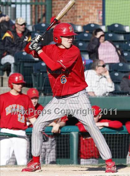 Thumbnail 2 in Metro-East Lutheran vs Roxana  photogallery.