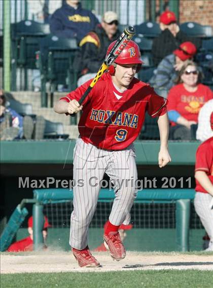 Thumbnail 3 in Metro-East Lutheran vs Roxana  photogallery.