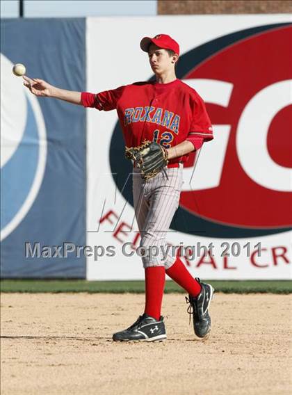 Thumbnail 1 in Metro-East Lutheran vs Roxana  photogallery.