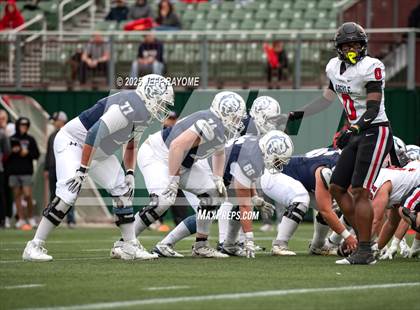 Thumbnail 1 in Walnut Grove vs. Argyle (UIL 5A D2 Football Region 1 Regional) photogallery.