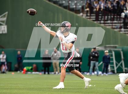 Thumbnail 3 in Walnut Grove vs. Argyle (UIL 5A D2 Football Region 1 Regional) photogallery.