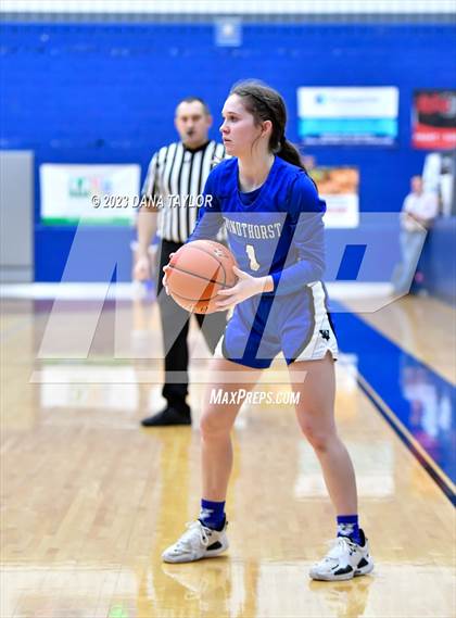 Thumbnail 1 in Hamilton vs. Windthorst (UIL 2A Region II Area) photogallery.