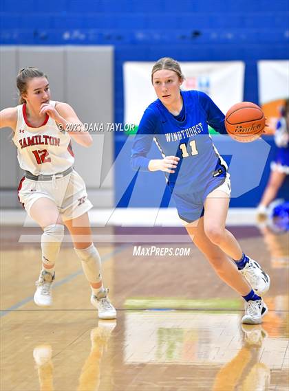 Thumbnail 1 in Hamilton vs. Windthorst (UIL 2A Region II Area) photogallery.