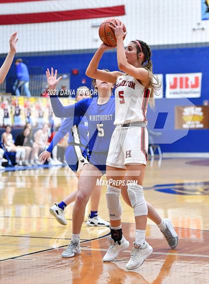 Thumbnail 2 in Hamilton vs. Windthorst (UIL 2A Region II Area) photogallery.