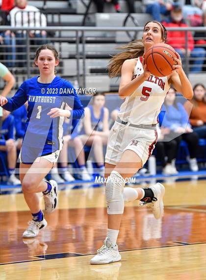 Thumbnail 1 in Hamilton vs. Windthorst (UIL 2A Region II Area) photogallery.