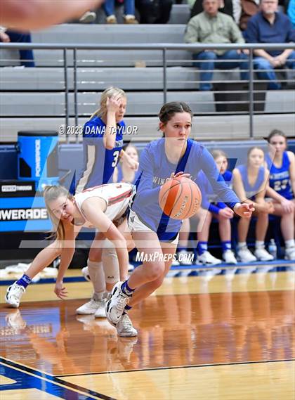 Thumbnail 2 in Hamilton vs. Windthorst (UIL 2A Region II Area) photogallery.
