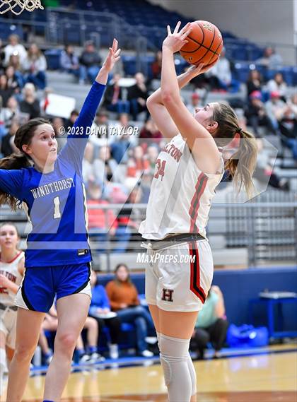Thumbnail 3 in Hamilton vs. Windthorst (UIL 2A Region II Area) photogallery.