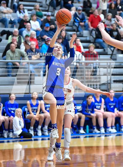 Thumbnail 1 in Hamilton vs. Windthorst (UIL 2A Region II Area) photogallery.