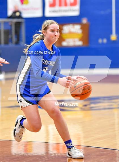 Thumbnail 3 in Hamilton vs. Windthorst (UIL 2A Region II Area) photogallery.