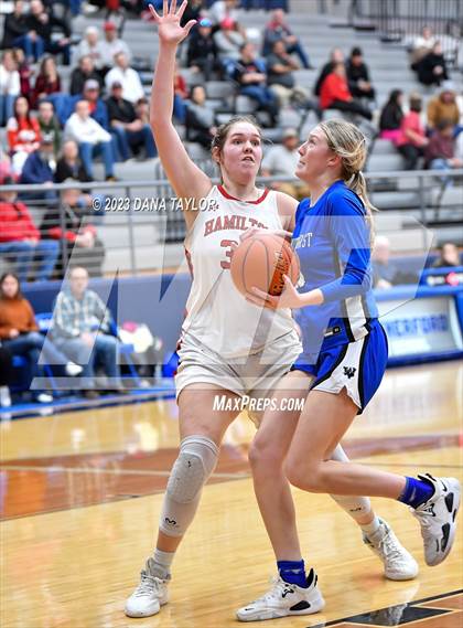 Thumbnail 2 in Hamilton vs. Windthorst (UIL 2A Region II Area) photogallery.