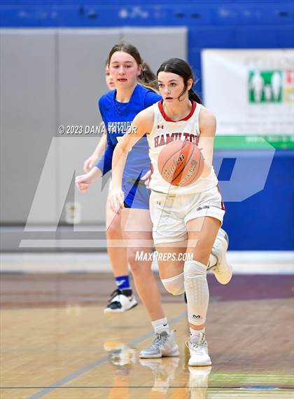 Thumbnail 1 in Hamilton vs. Windthorst (UIL 2A Region II Area) photogallery.