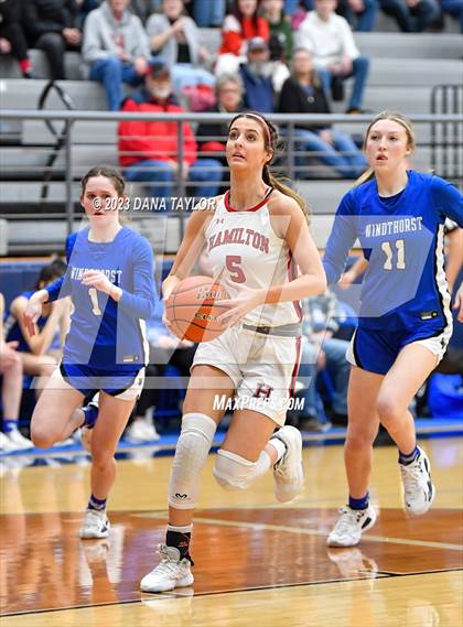 Thumbnail 1 in Hamilton vs. Windthorst (UIL 2A Region II Area) photogallery.