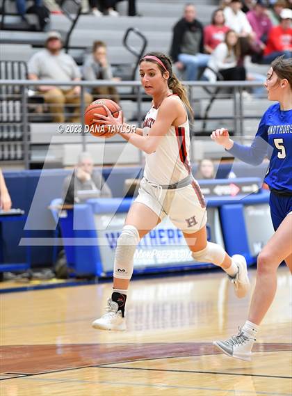 Thumbnail 3 in Hamilton vs. Windthorst (UIL 2A Region II Area) photogallery.