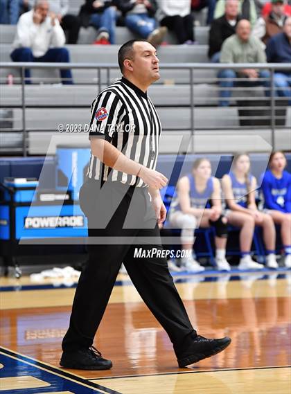 Thumbnail 1 in Hamilton vs. Windthorst (UIL 2A Region II Area) photogallery.