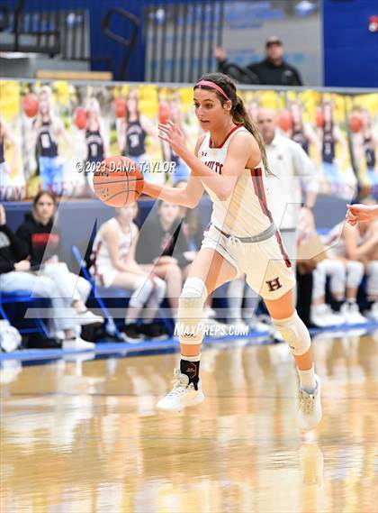 Thumbnail 2 in Hamilton vs. Windthorst (UIL 2A Region II Area) photogallery.