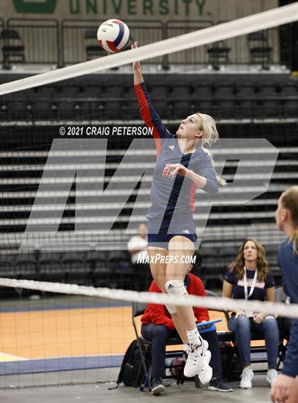 Thumbnail 1 in Crimson Cliffs vs. Pine View (UHSAA 4A Quarterfinal Playoff) photogallery.