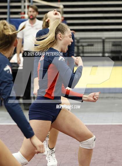 Thumbnail 3 in Crimson Cliffs vs. Pine View (UHSAA 4A Quarterfinal Playoff) photogallery.