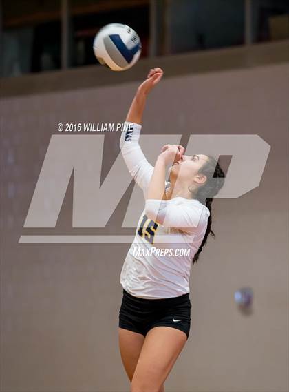 Thumbnail 1 in Panas vs. Vestal (NYSPHSAA Class A Regional Final) photogallery.