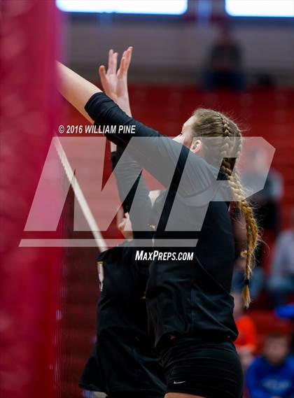 Thumbnail 3 in Panas vs. Vestal (NYSPHSAA Class A Regional Final) photogallery.