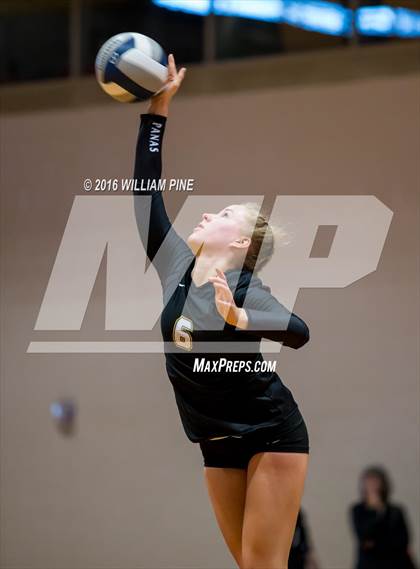 Thumbnail 1 in Panas vs. Vestal (NYSPHSAA Class A Regional Final) photogallery.