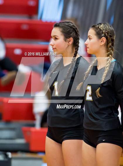 Thumbnail 1 in Panas vs. Vestal (NYSPHSAA Class A Regional Final) photogallery.