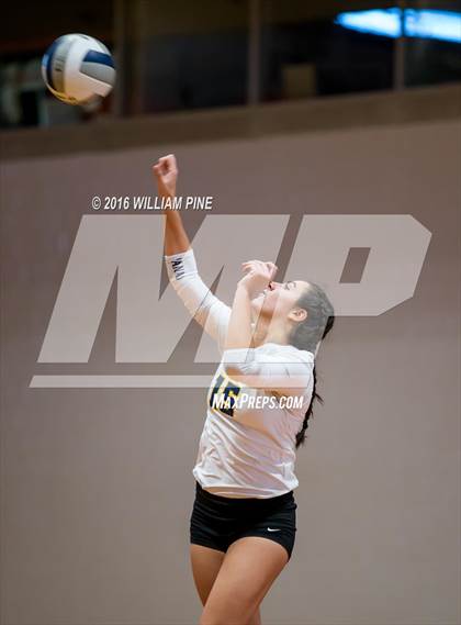 Thumbnail 1 in Panas vs. Vestal (NYSPHSAA Class A Regional Final) photogallery.