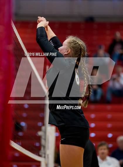Thumbnail 1 in Panas vs. Vestal (NYSPHSAA Class A Regional Final) photogallery.