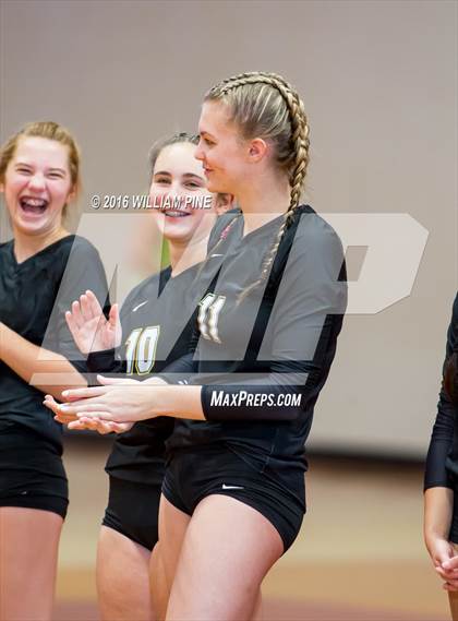 Thumbnail 3 in Panas vs. Vestal (NYSPHSAA Class A Regional Final) photogallery.