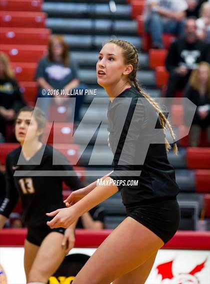 Thumbnail 1 in Panas vs. Vestal (NYSPHSAA Class A Regional Final) photogallery.