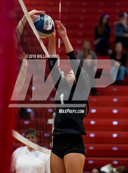 Thumbnail 3 in Panas vs. Vestal (NYSPHSAA Class A Regional Final) photogallery.