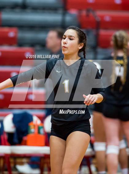Thumbnail 1 in Panas vs. Vestal (NYSPHSAA Class A Regional Final) photogallery.