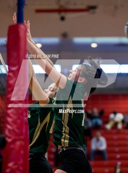 Thumbnail 1 in Panas vs. Vestal (NYSPHSAA Class A Regional Final) photogallery.