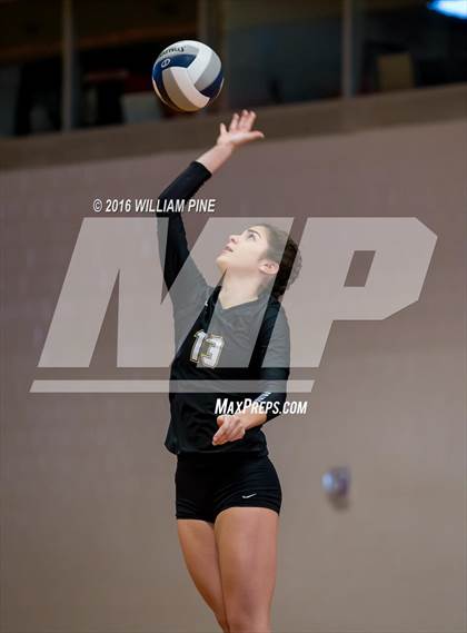 Thumbnail 1 in Panas vs. Vestal (NYSPHSAA Class A Regional Final) photogallery.