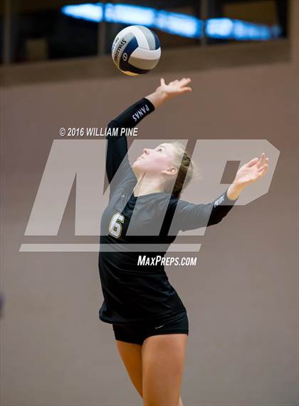 Thumbnail 2 in Panas vs. Vestal (NYSPHSAA Class A Regional Final) photogallery.