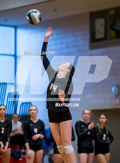 Thumbnail 2 in Panas vs. Vestal (NYSPHSAA Class A Regional Final) photogallery.