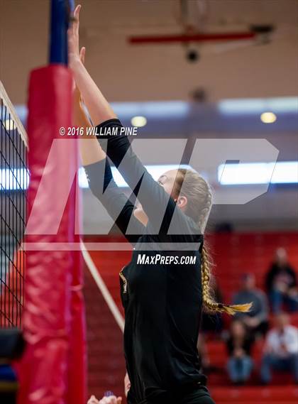 Thumbnail 2 in Panas vs. Vestal (NYSPHSAA Class A Regional Final) photogallery.