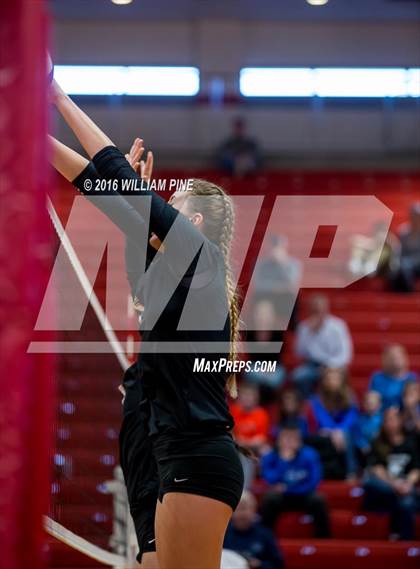 Thumbnail 3 in Panas vs. Vestal (NYSPHSAA Class A Regional Final) photogallery.