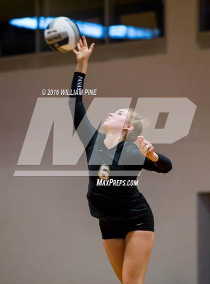 Thumbnail 3 in Panas vs. Vestal (NYSPHSAA Class A Regional Final) photogallery.