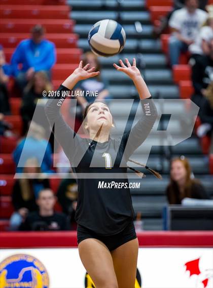 Thumbnail 1 in Panas vs. Vestal (NYSPHSAA Class A Regional Final) photogallery.
