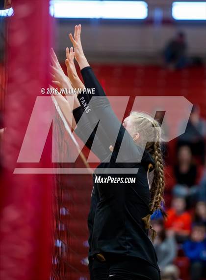 Thumbnail 1 in Panas vs. Vestal (NYSPHSAA Class A Regional Final) photogallery.