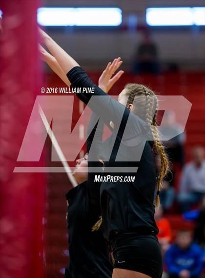 Thumbnail 2 in Panas vs. Vestal (NYSPHSAA Class A Regional Final) photogallery.
