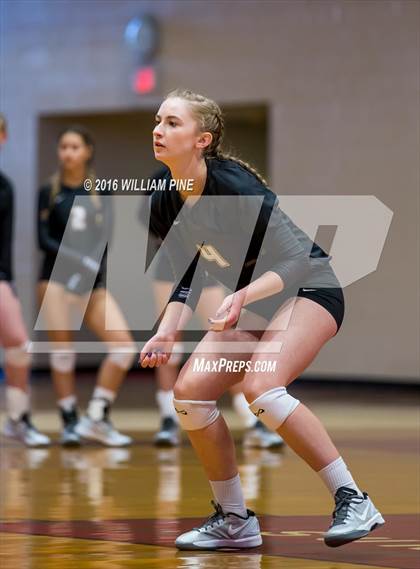 Thumbnail 2 in Panas vs. Vestal (NYSPHSAA Class A Regional Final) photogallery.
