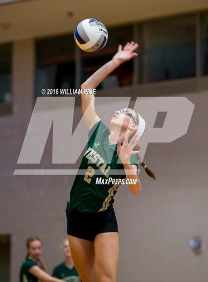 Thumbnail 3 in Panas vs. Vestal (NYSPHSAA Class A Regional Final) photogallery.