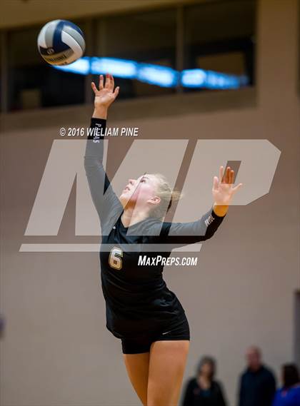 Thumbnail 3 in Panas vs. Vestal (NYSPHSAA Class A Regional Final) photogallery.