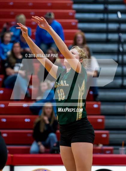 Thumbnail 2 in Panas vs. Vestal (NYSPHSAA Class A Regional Final) photogallery.