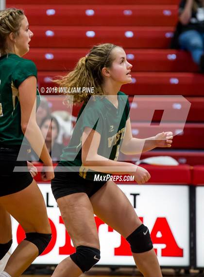 Thumbnail 1 in Panas vs. Vestal (NYSPHSAA Class A Regional Final) photogallery.
