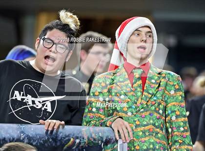 Thumbnail 2 in Rider vs. Aledo (UIL 5A Division 2 Semifinal) photogallery.