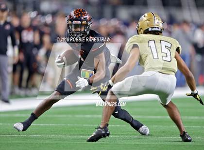 Thumbnail 3 in Rider vs. Aledo (UIL 5A Division 2 Semifinal) photogallery.