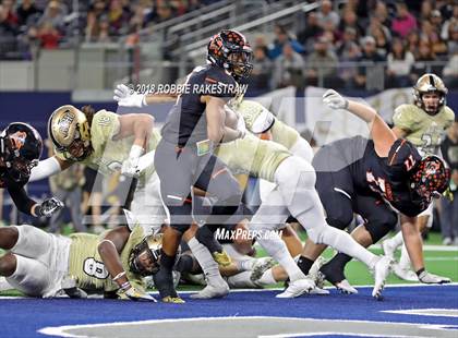 Thumbnail 3 in Rider vs. Aledo (UIL 5A Division 2 Semifinal) photogallery.